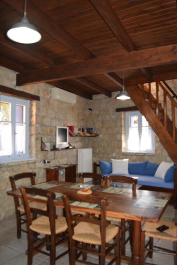 Petrinο Katochori Appartement Katokhórion Buitenkant foto