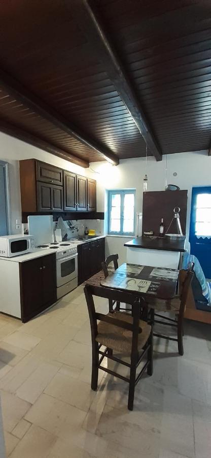 Petrinο Katochori Appartement Katokhórion Buitenkant foto