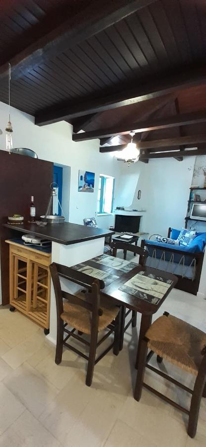 Petrinο Katochori Appartement Katokhórion Buitenkant foto
